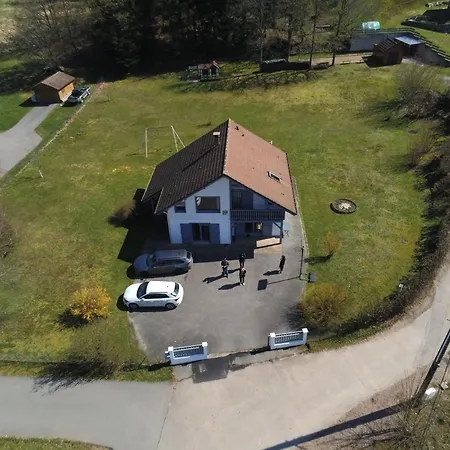 Spacieux Avec Cheminee, Proche Foret, Sentiers Pedestres, Terrasse, Terrain Clos, Jeux Et Wifi - Fr-1-589-187 別荘 Gerbamont