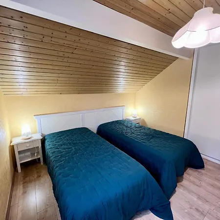 Spacieux Avec Cheminee, Proche Foret, Sentiers Pedestres, Terrasse, Terrain Clos, Jeux Et Wifi - Fr-1-589-187 * Gerbamont