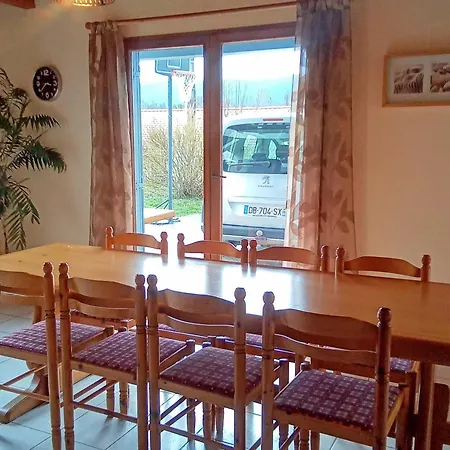 Spacieux Avec Cheminee, Proche Foret, Sentiers Pedestres, Terrasse, Terrain Clos, Jeux Et Wifi - Fr-1-589-187 * Gerbamont