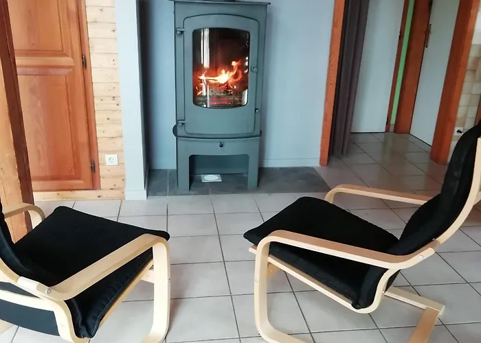 Prázdninový dům Spacieux Avec Cheminee, Proche Foret, Sentiers Pedestres, Terrasse, Terrain Clos, Jeux Et Wifi - Fr-1-589-187 Gerbamont