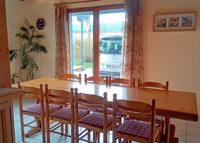 Spacieux Avec Cheminee, Proche Foret, Sentiers Pedestres, Terrasse, Terrain Clos, Jeux Et Wifi - Fr-1-589-187 * Gerbamont