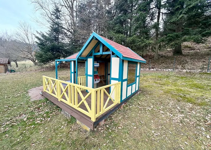 Prázdninový dům Spacieux Avec Cheminee, Proche Foret, Sentiers Pedestres, Terrasse, Terrain Clos, Jeux Et Wifi - Fr-1-589-187 *